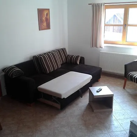 Ubytovani Apartamento *